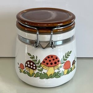 Sears Merry Mushroom Hinged Canister RARE Vintage 70’s Stoneware 1978 4.5” EUC
